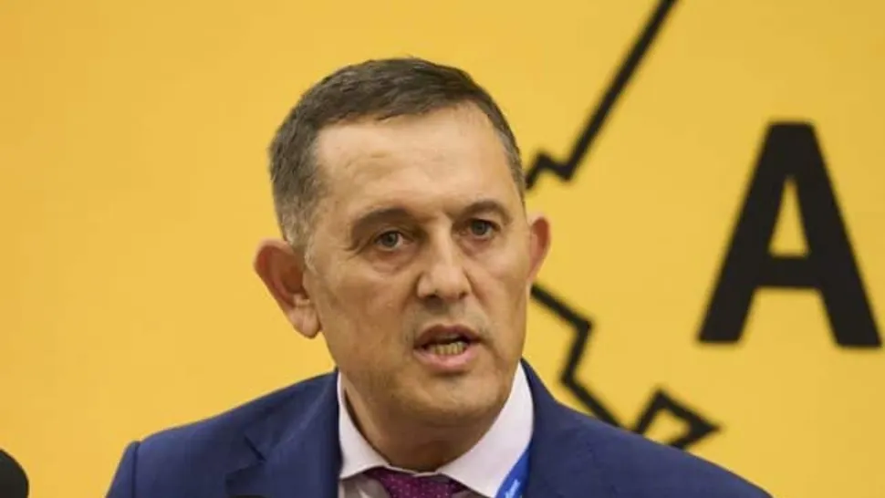 Piperea, condiții clare pentru negocieri cu Veștea: „AUR poate discuta, dacă premierul își retrage cele două afirmații categorice”