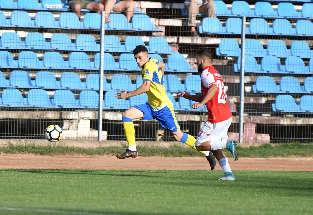 Unirea Slobozia cucereşte reduta Sportul Chişcani şi conduce seria