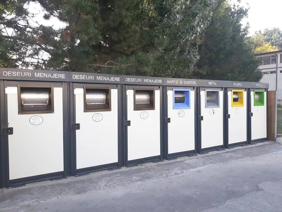 Platforme pentru colectarea selectivă a deșeurilor la Slobozia