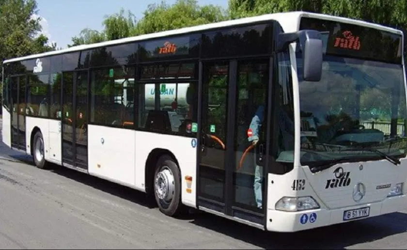 Primăria Slobozia plătește 5000 de lei pe lună pentru închirierea unui autobuz