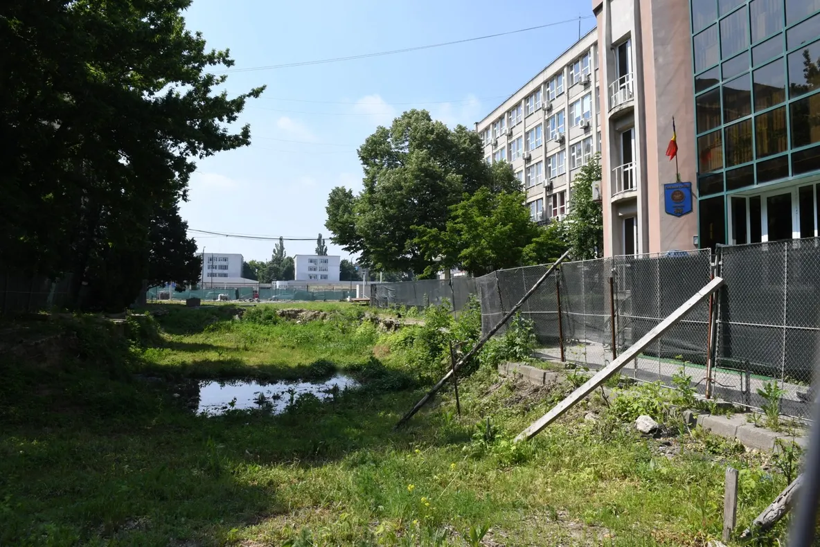 Municipiul Slobozia abia respiră sub povara împrumuturilor luate de primarii Ionașcu și Mocioniu