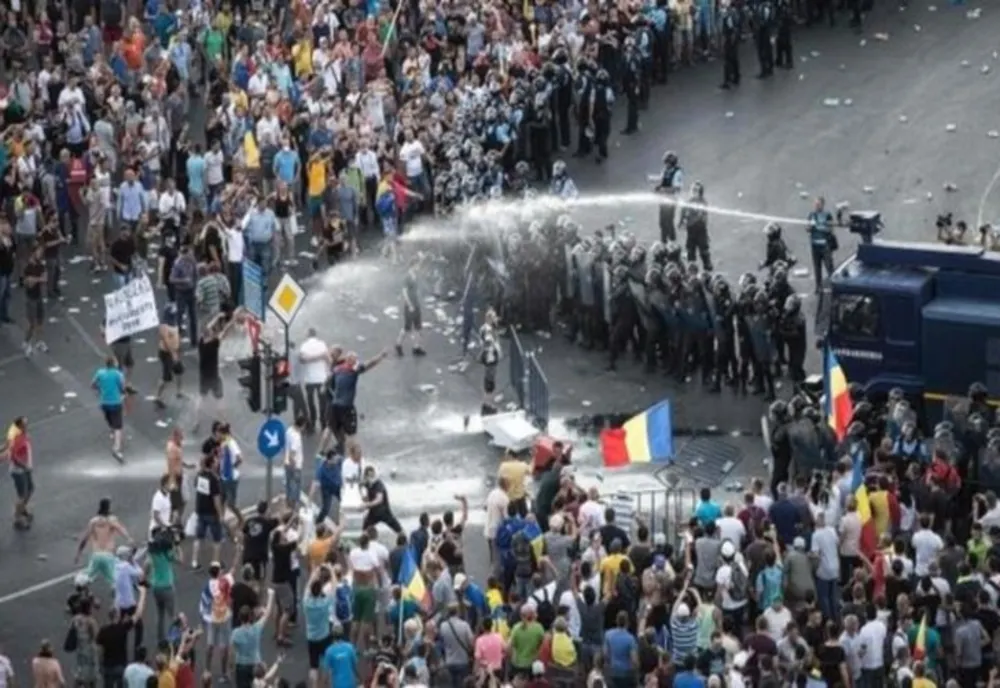 Dosarul "10 august", redeschis de DIICOT. Șefii Jandarmeriei vor fi din nou cercetați