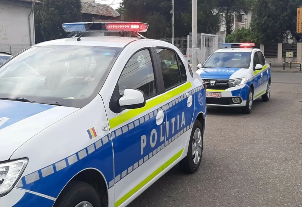 Petrecere în plină pandemie, oprită de polițiști. Amenzi uriașe pentru participanți