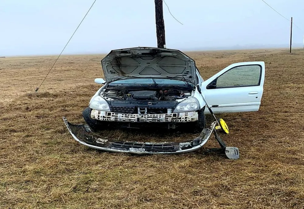 S-a răsturnat cu mașina în apropiere de Balaciu