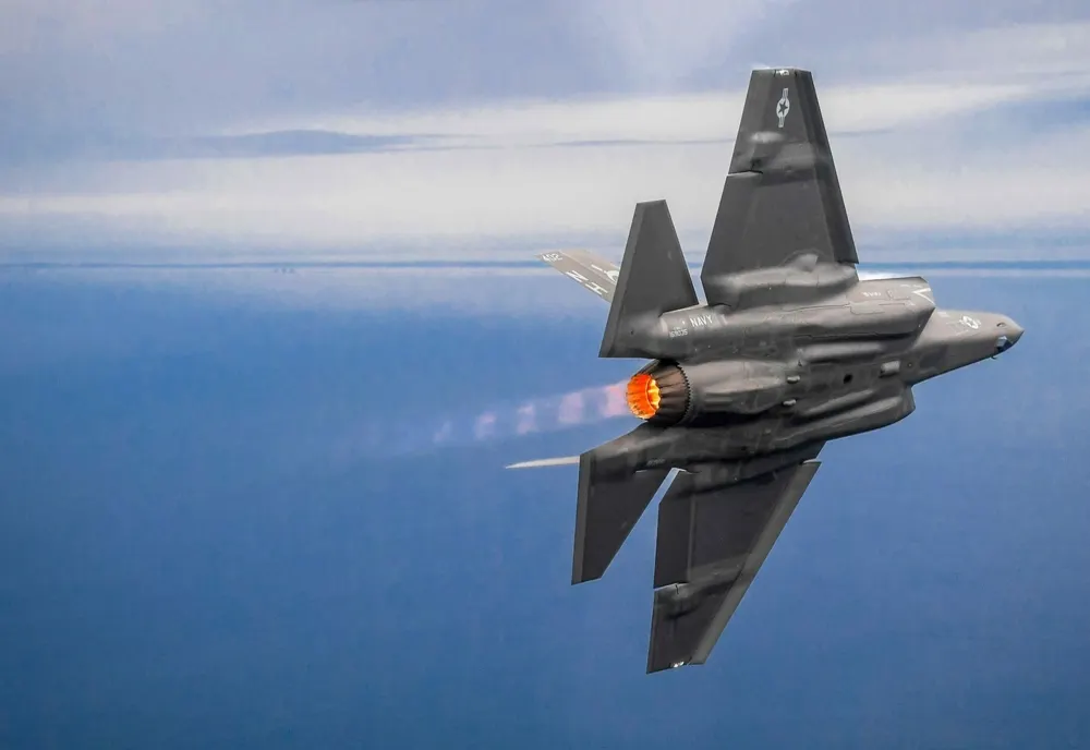 Aeronave americane F -35 au aterizat în Baza 86 Aeriană de la Borcea