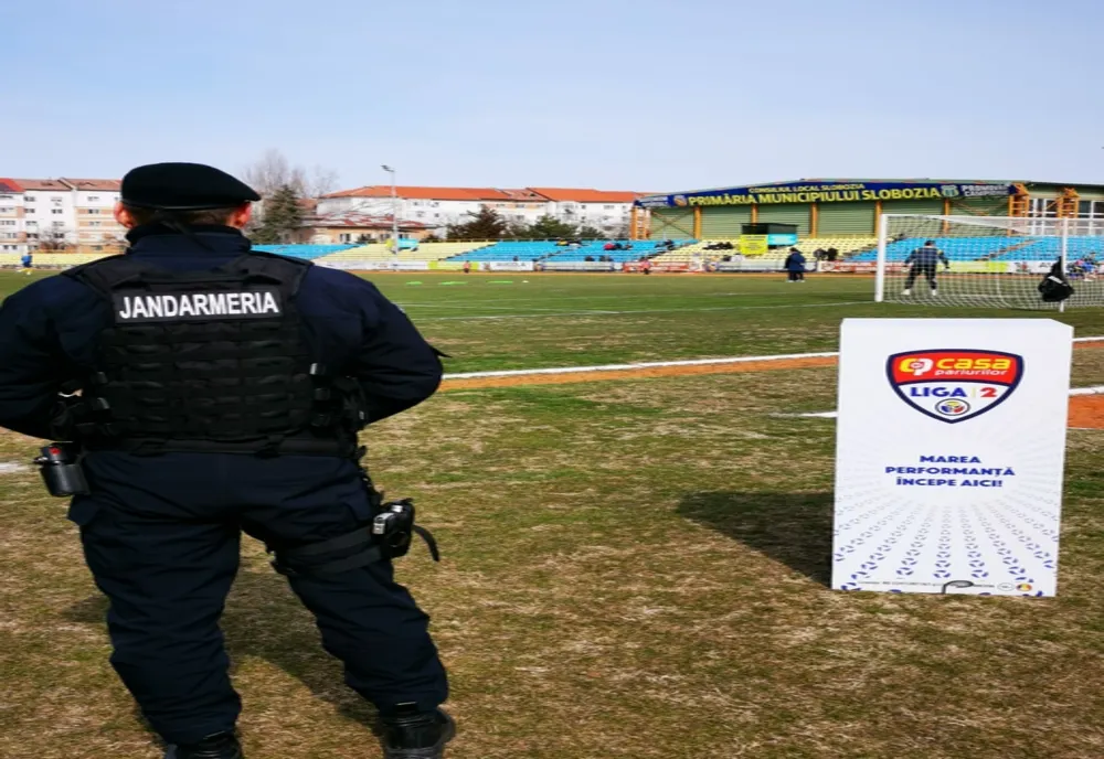 Misiuni de asigurare a ordinii publice, executate de jandarmi în weekend