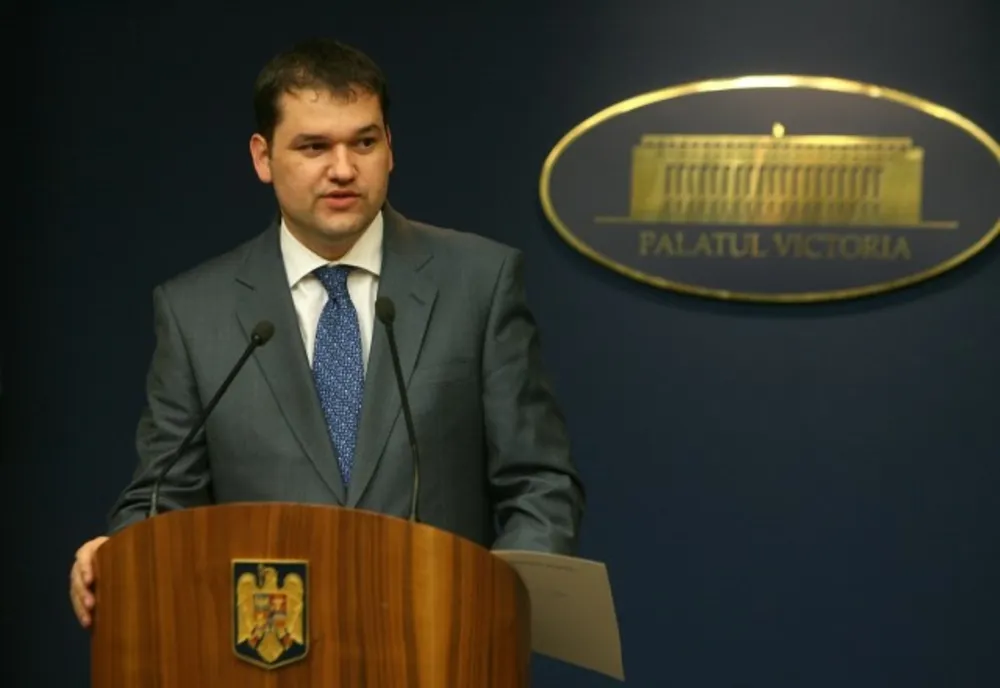  Bani pentru municipiul Slobozia. Ministrul Cseke Attila a semnat 10 noi contracte de finanțare prin POR