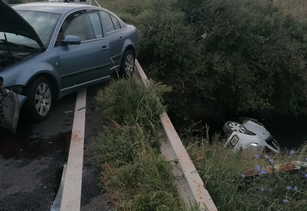 Tragedie evitată pe DN2A. Două persoane au ajuns la spital