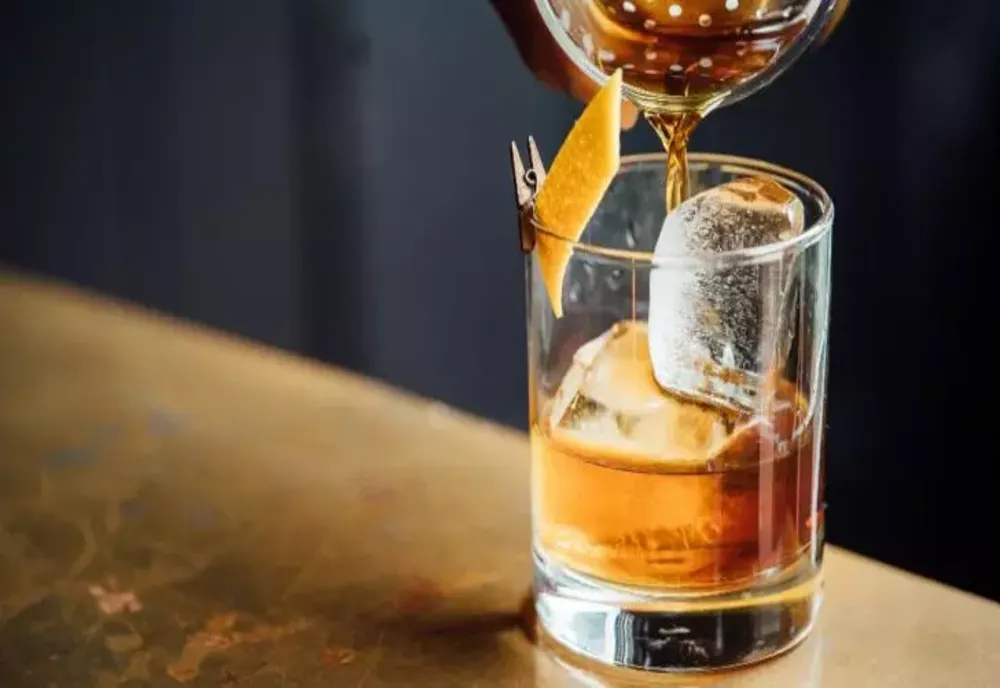 Băuturile alcoolice se vor scumpi considerabil în 2023