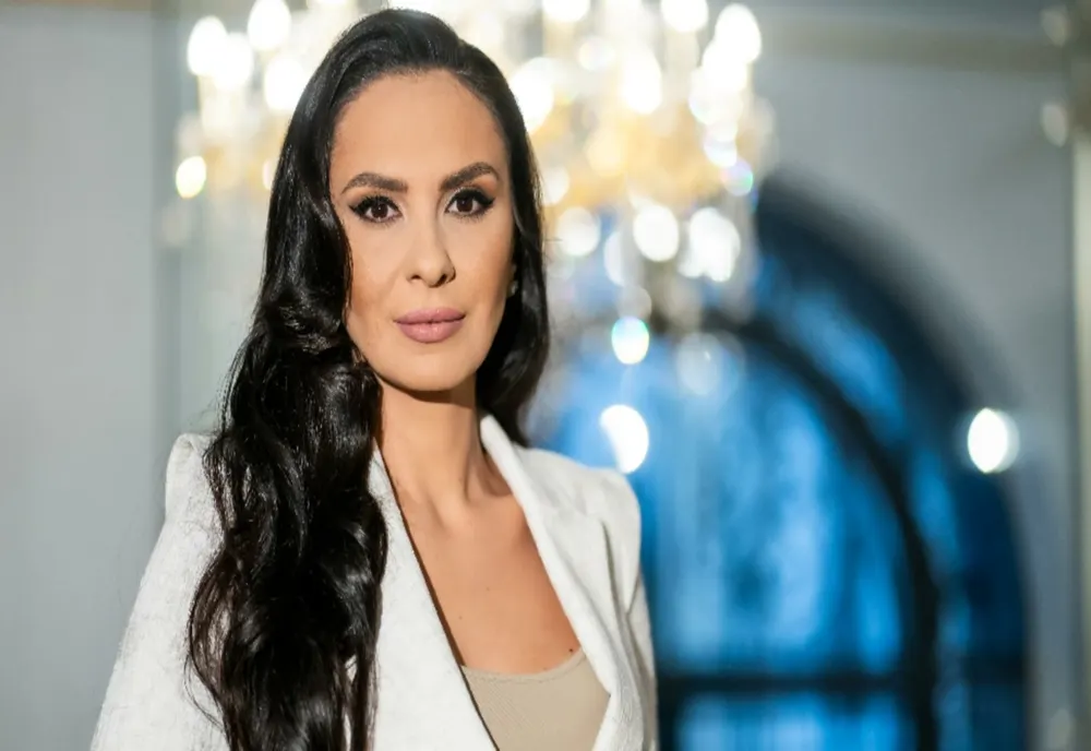 Alexandra Păcuraru, revenire spectaculoasă la Realitatea Plus: Cea mai mare dezmăgire a fost George Becali! Care este următoarea mutare a suvernaiștilor - VIDEO/LIVE TEXT