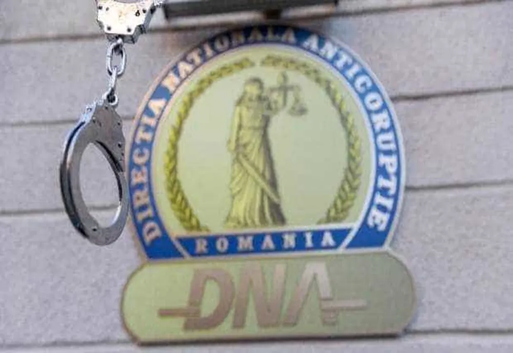ȘEF DE POLIȚIE DE LA BIROUL DE IMIGRĂRI IALOMIȚA, ARESTAT PENTRU LUARE DE MITĂ