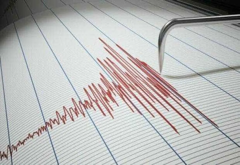 Alertă de cutremur în România! Seism resimțit sâmbătă la prânz în București și în sud-estul țării