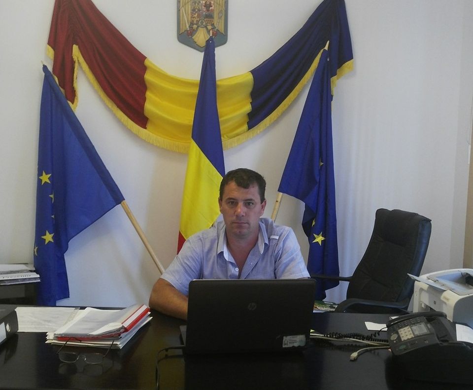 Gașca lui Chiștoc detonează administrația din Sălcioara