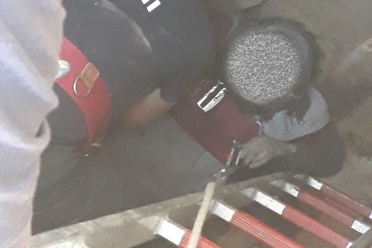 O bătrână de 74 ani şi-a petrecut noaptea în latrină!