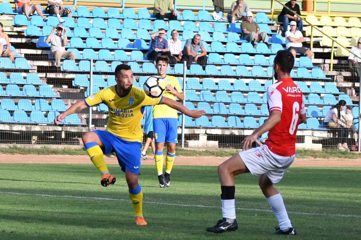 Unirea Slobozia vrea să scape de CS Afumaţi în lupta pentru promovare