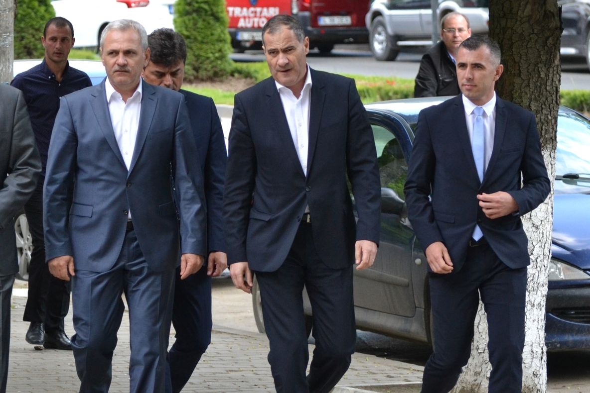 Liviu Dragnea îşi linişteşte electoratul: „Nu am hemoragie, nici internă, nici externă!”