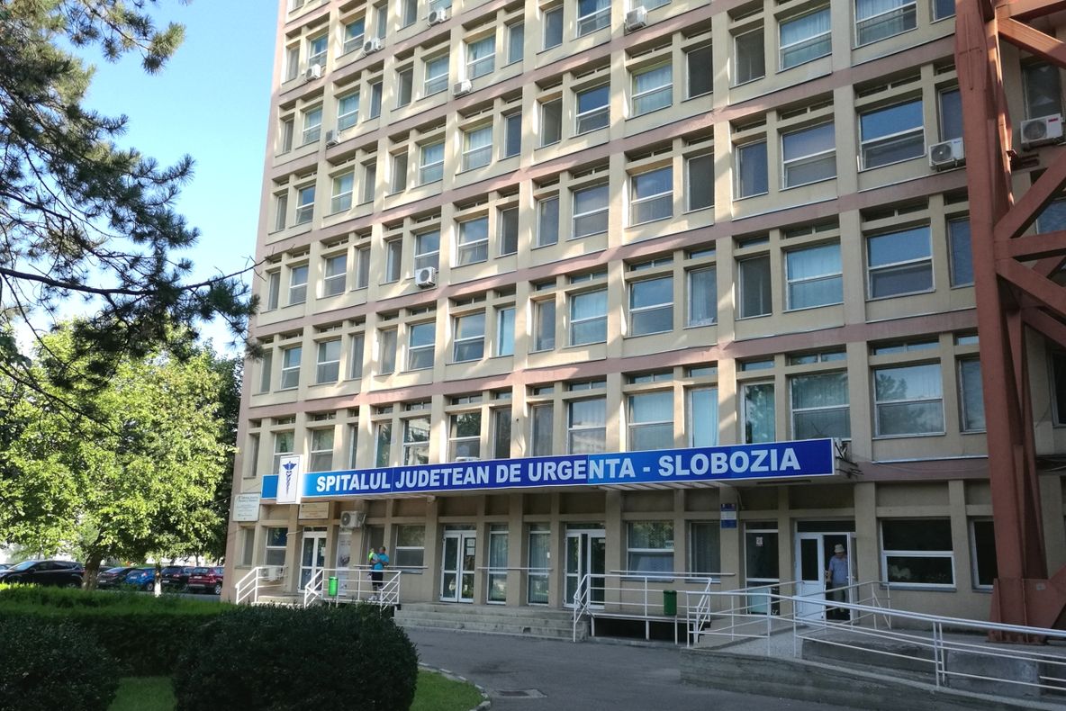Trei sferturi din veniturile Spitalului Judeţean de Urgenţă Slobozia se duc pe plata angajaţilor