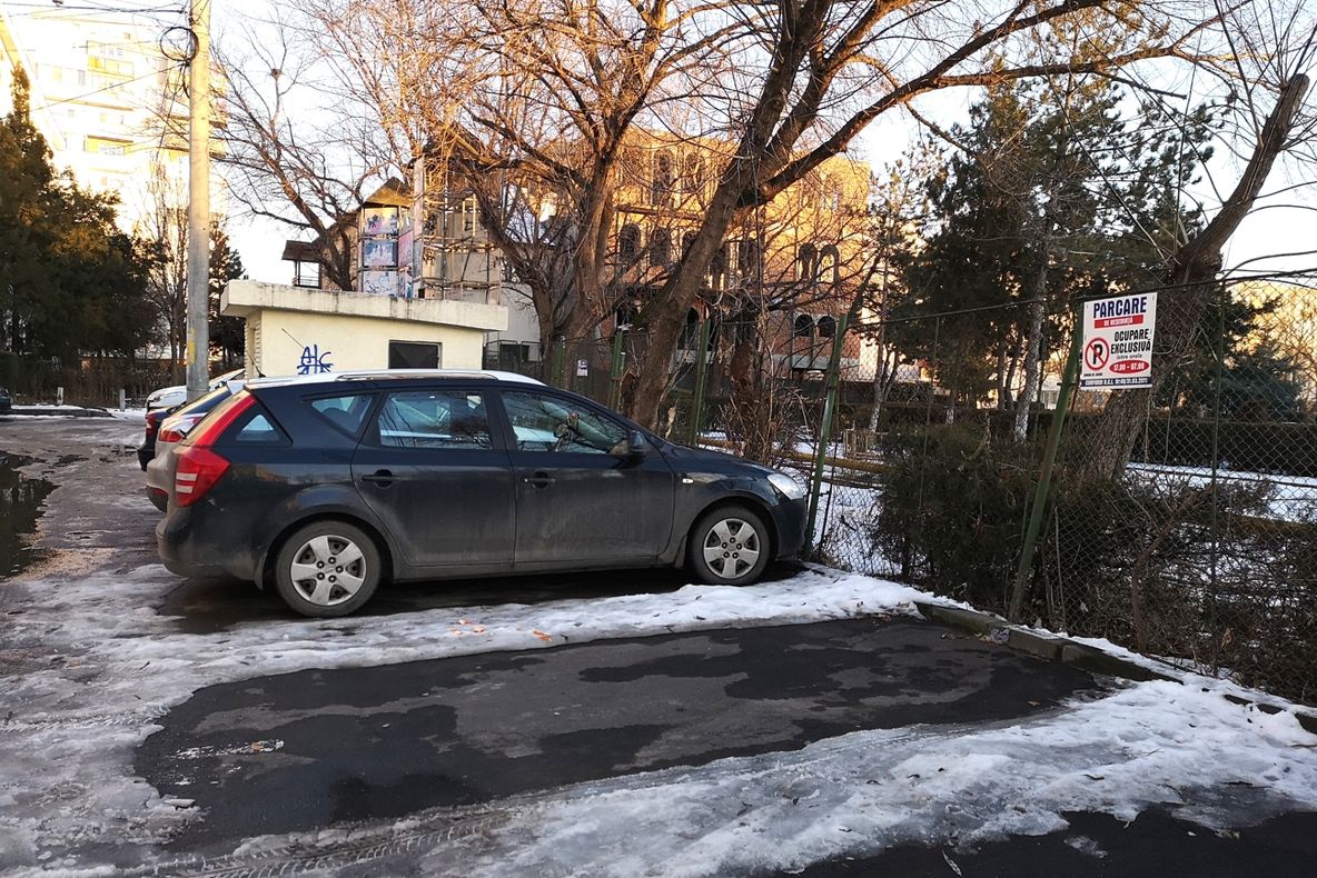 Veste proastă: Primăria Slobozia introduce taxa de parcare de 2 lei/oră