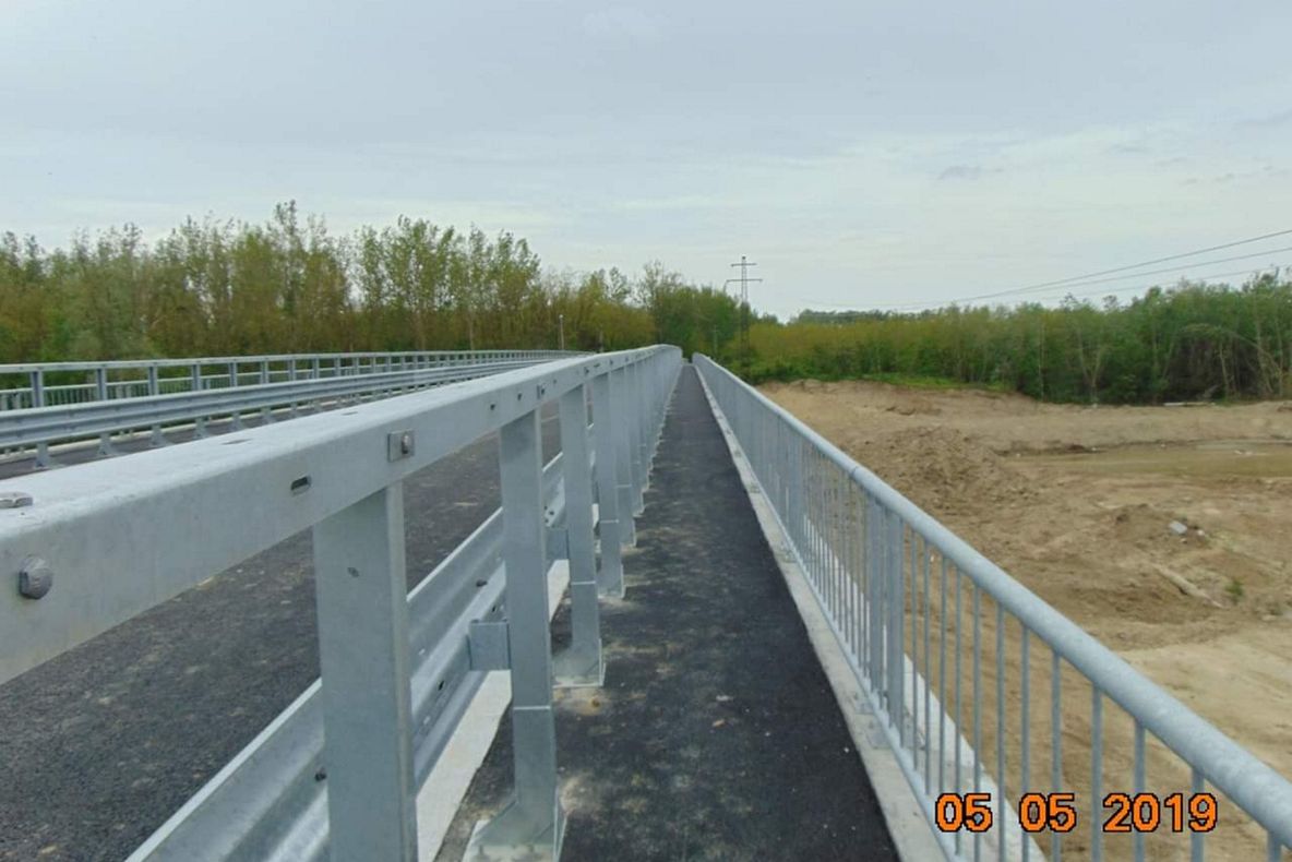 Podul de la Dridu este finalizat dar ţinut închis din motive electorale