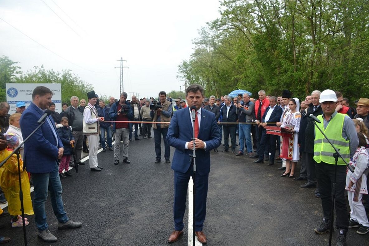 Parchetul Ialomița va cerceta modul în care s-au cheltuit banii la podul de la Dridu, afectat de ape la scurt timp de la inaugurare