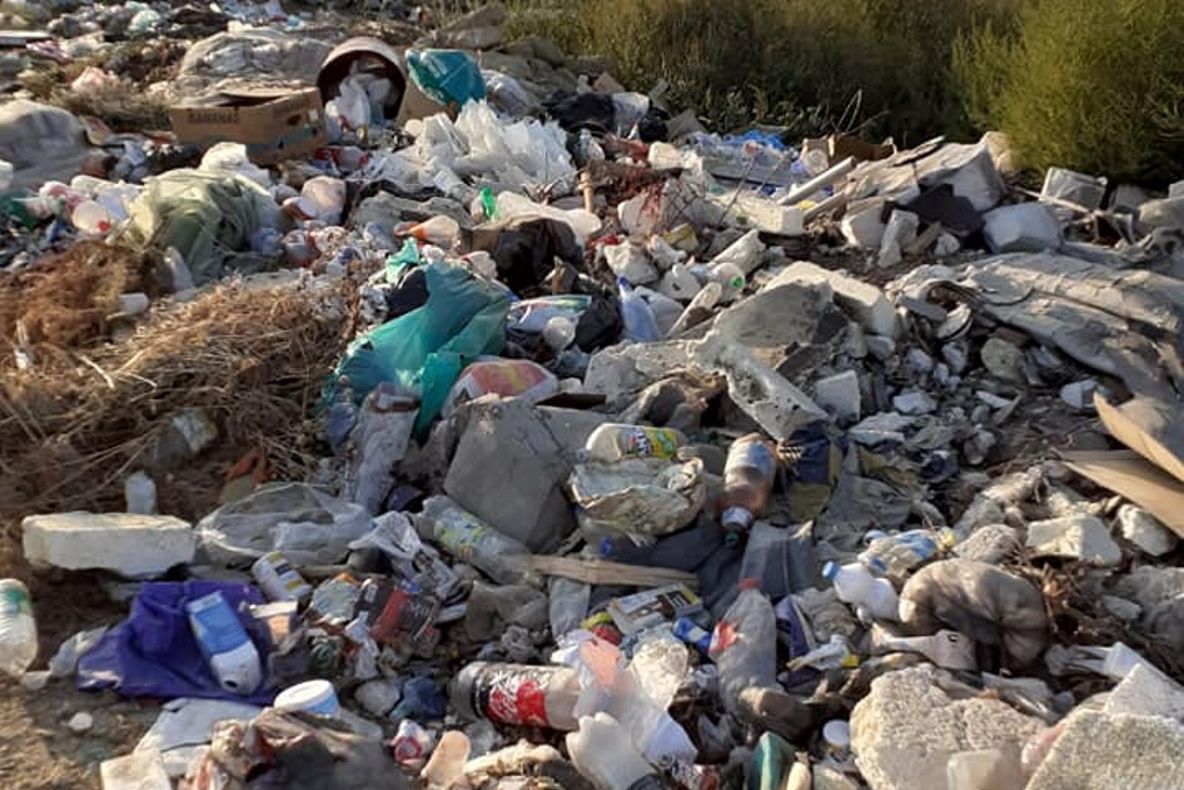 Haos în colectarea gunoiului în Fetești: jumătate din cantitate ajunge oriunde numai la groapa de gunoi nu!