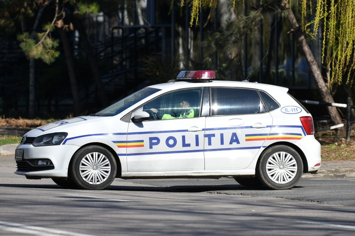 Focuri de armă pentru oprirea unui conducător auto ce nu posedă permis de circulație