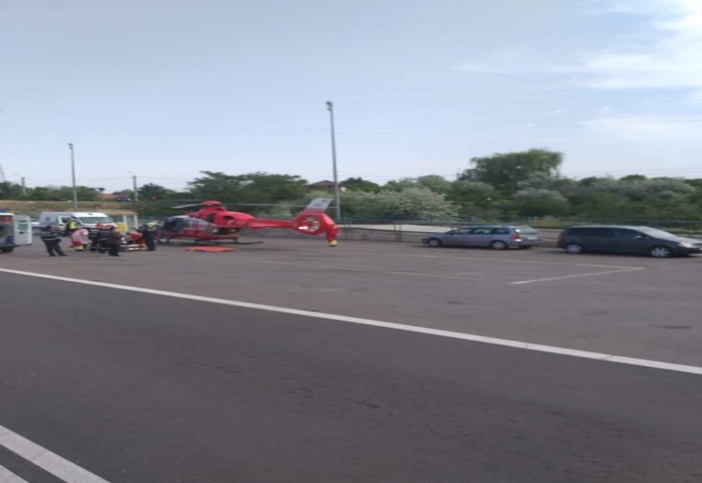 Bărbat lovit de un tren de marfă în Halta Borcea. A fost transportat cu elicopterul la București