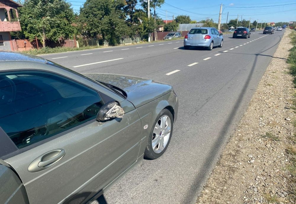 Bătrână lovită de maşină când traversa neregulamentar