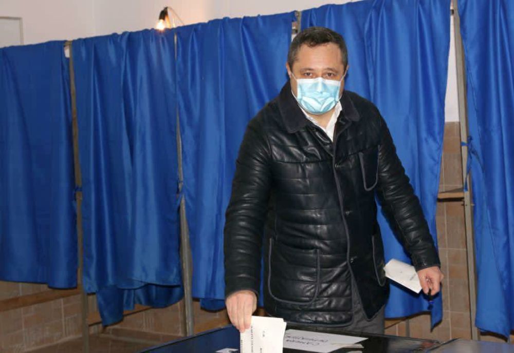 Dragoș Soare Am votat astăzi cu speranța că România în care trăim cu toții va intra pe un parcurs al dezvoltării.