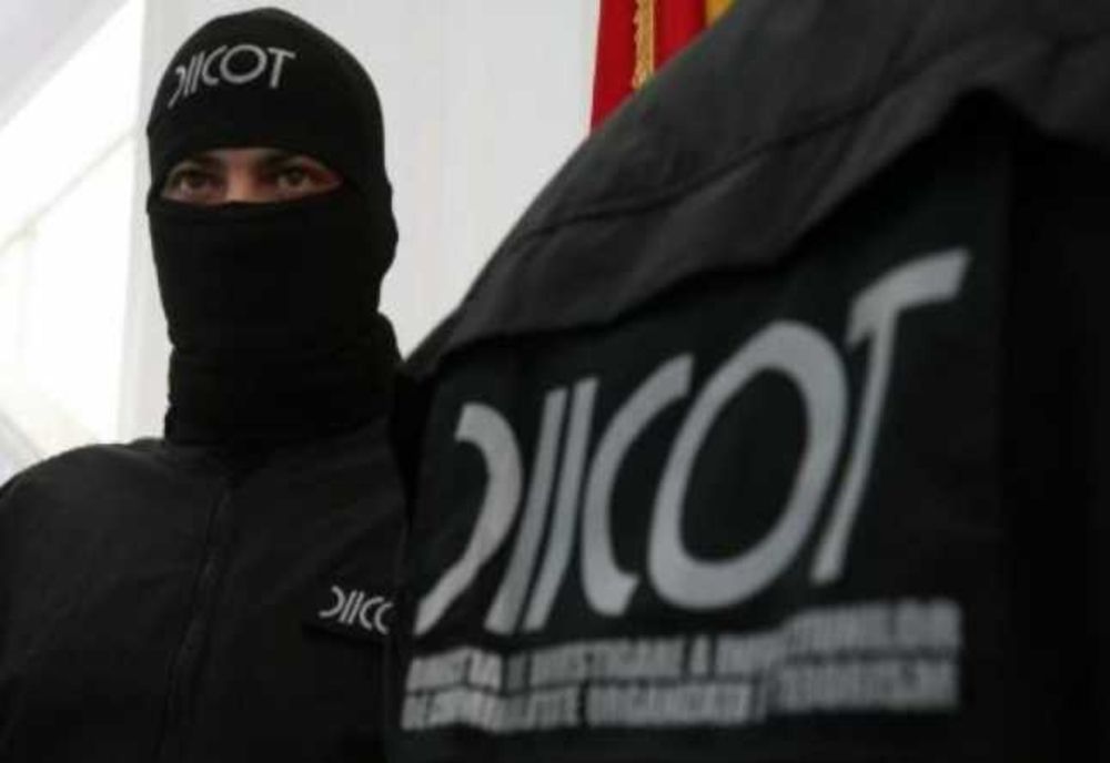 Ialomițeni cercetați pentru trafic de minori și proxenetism