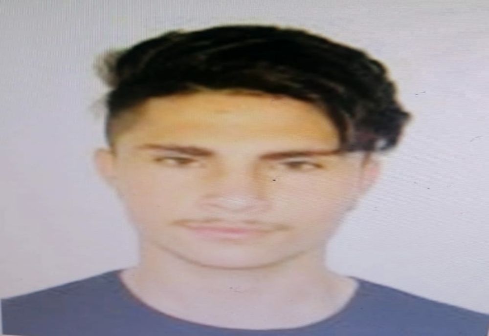 L-ați văzut? Anunțați imediat Poliția! 