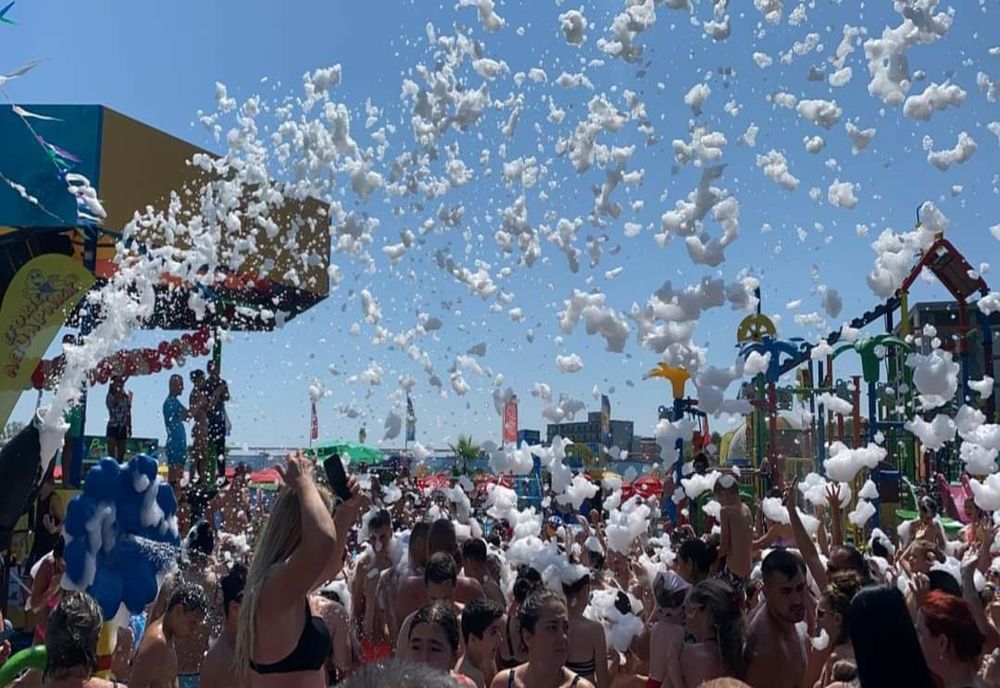 Eforie Aqua Park dă tonul distracției pe litoral