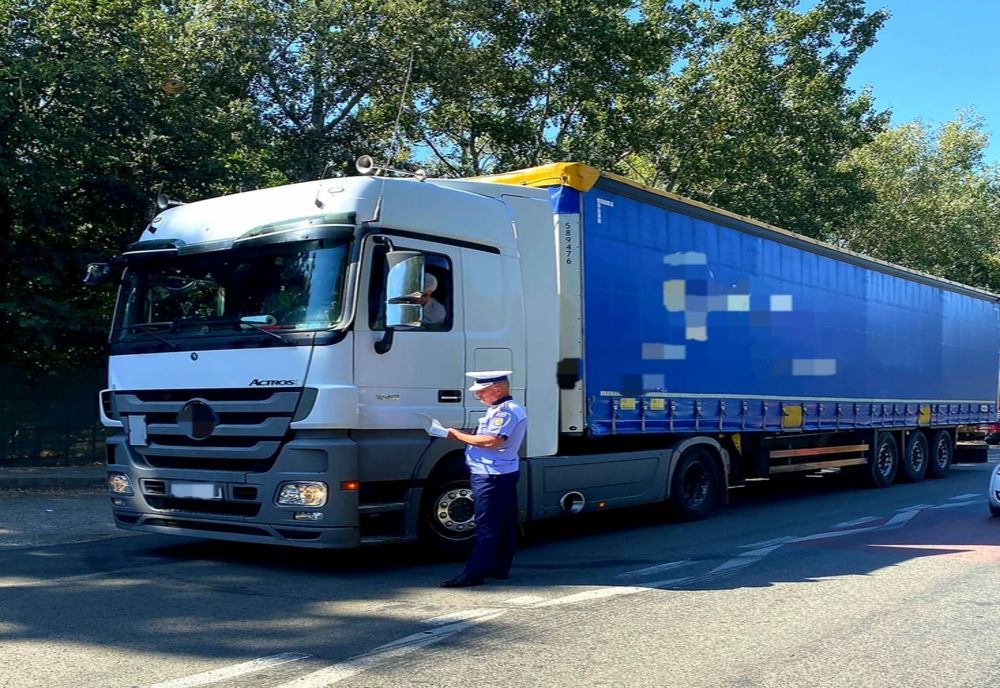 15 șoferi lăsați o vreme fără permise! Câte amenzi au dat polițiștii ialomițeni 