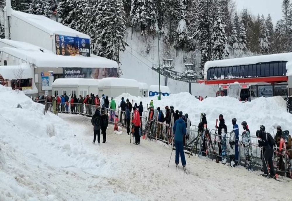 Sărbători de iarnă mai scumpe cu 15% la munte! Facturile la utilități îi obligă pe hotelieri să aplice majorările!