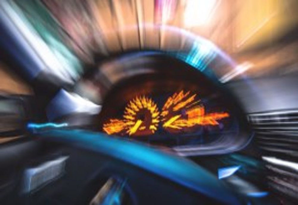 Vitezoman fără permis prins în timp ce gonea cu mașina printr-un sat din Ialomița