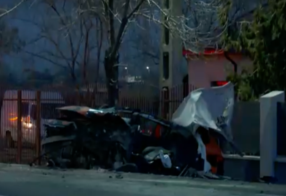 ACCIDENT RUTIER GRAV PE DN2, ÎN JUDEȚUL BUZĂU. O PERSOANĂ A MURIT ȘI ALTE DOUĂ AU FOST GRAV RĂNITE