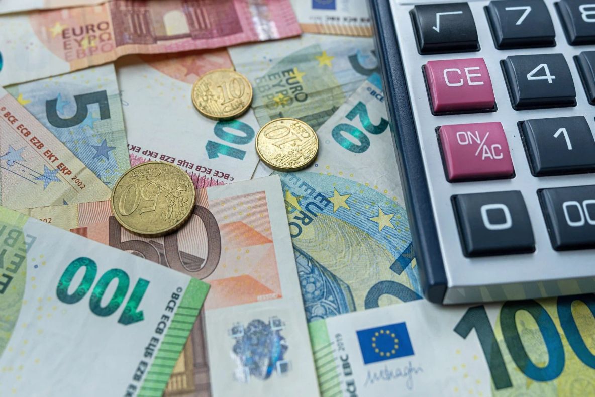 Explozia scumpirilor vine după vot: Guvernul evită deciziile dure înainte de alegeri