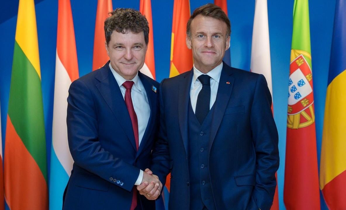 România caută protecție strategică sub scutul Franței. Câte focoase nucleare controlează Emmanuel Macron