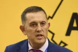 Piperea, condiții clare pentru negocieri cu Veștea: „AUR poate discuta, dacă premierul își retrage cele două afirmații categorice”