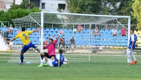 gol-fotbal-unirea-slobozia-inainte-modelu