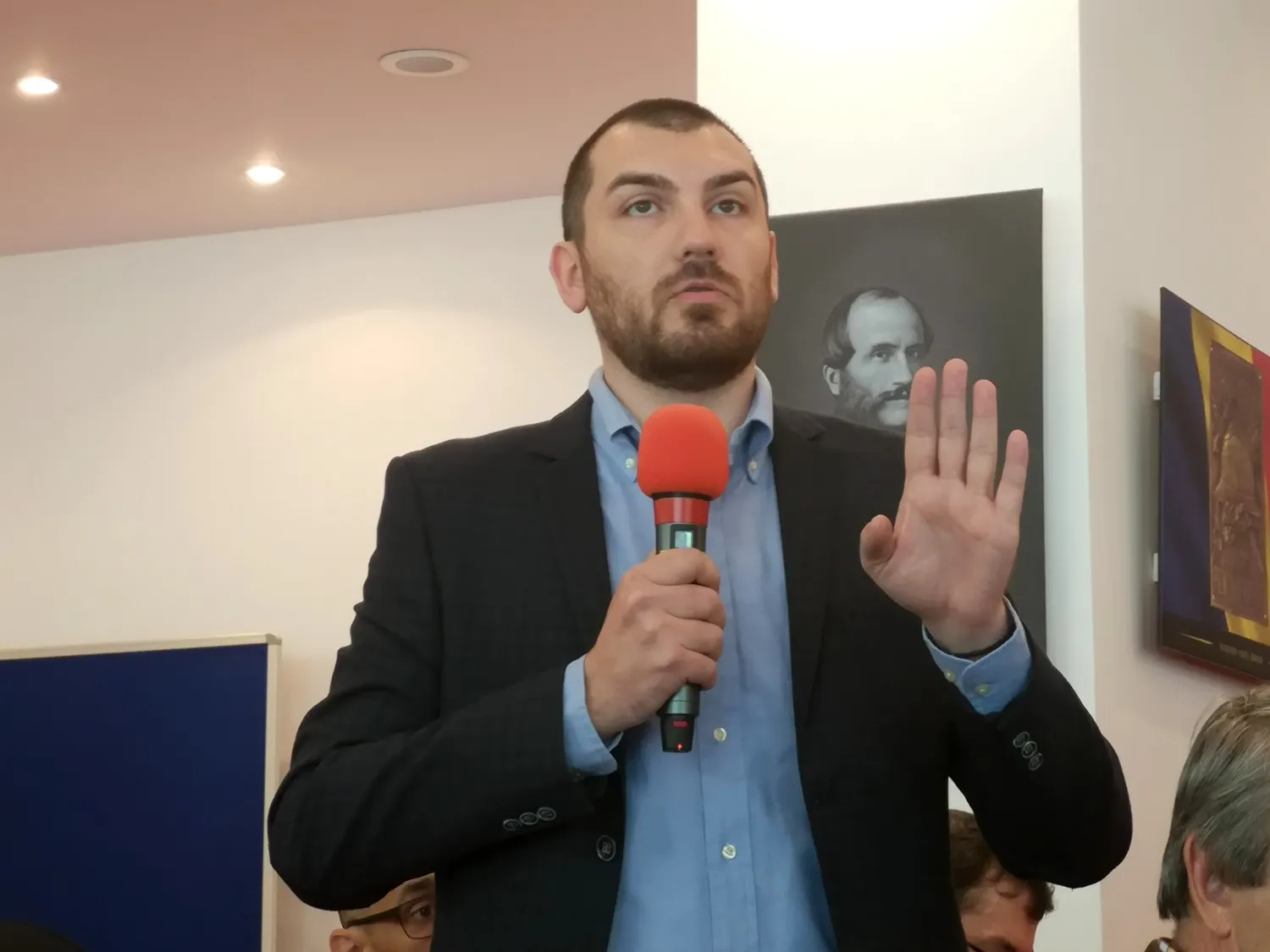 Victor Moraru, președintele Consiliului Județean a inventat o firmă doar pentru a plăti doi oameni