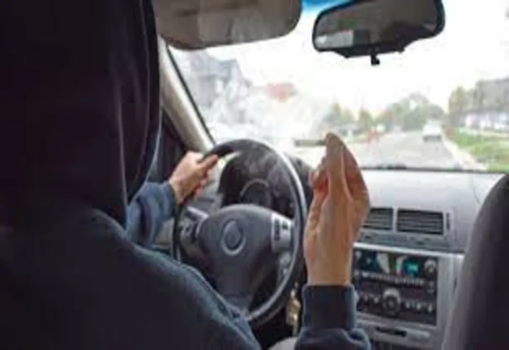 Tupeu maxim! Beat și drogat s- a urcat la volan