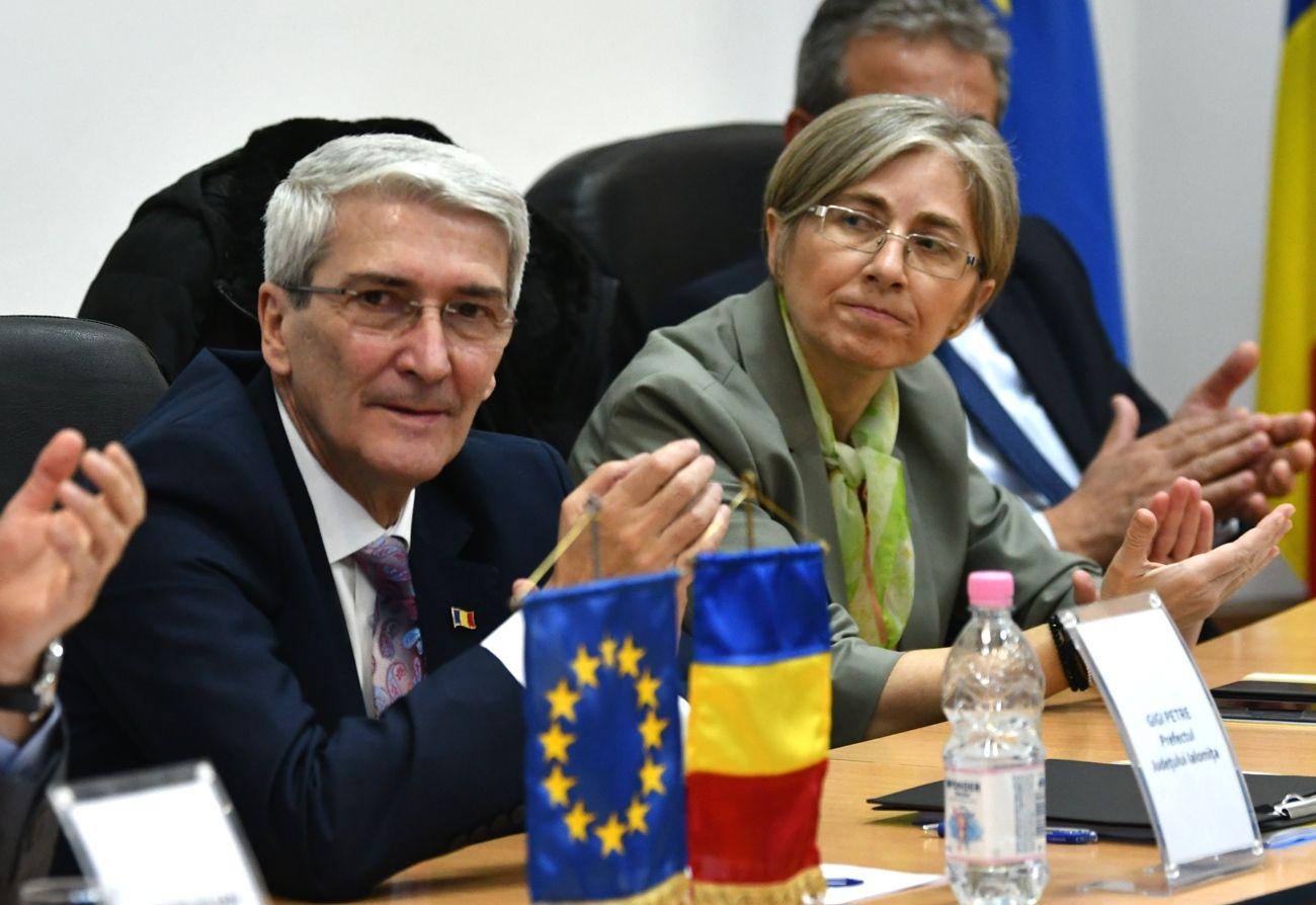 prefect-subprefect-ialomita-salarii