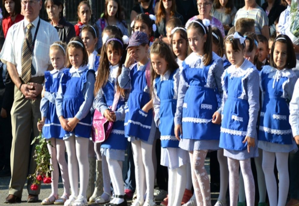 Structura anului şcolar 2020-2021, în dezbatere publică