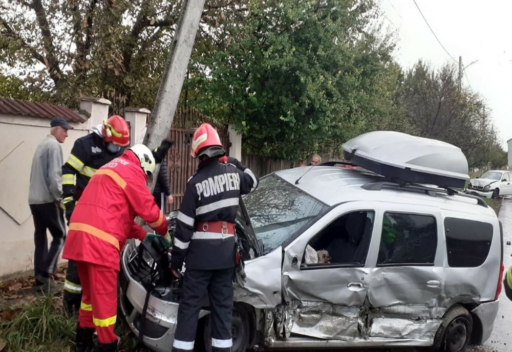 FOTO| Carambol cu trei mașini la Movilița