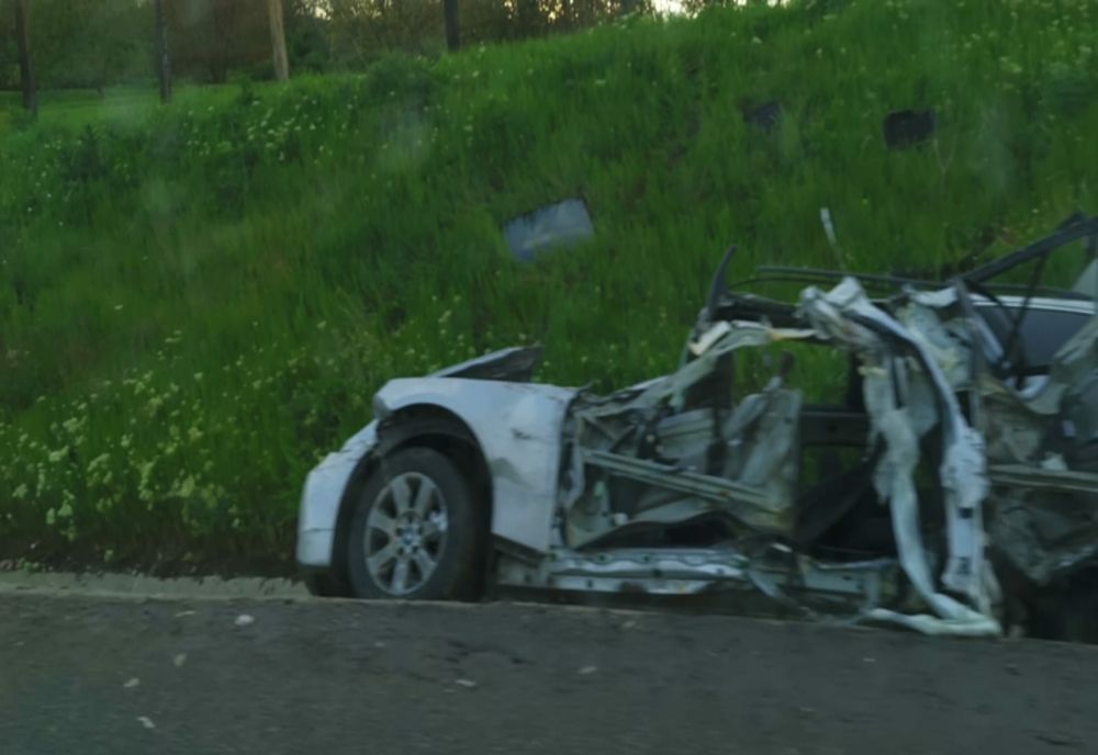 FOTO | Accident pe centura Clujului provocat de un şofer din Ialomiţa! Un bărbat din Floreşti a fost rănit