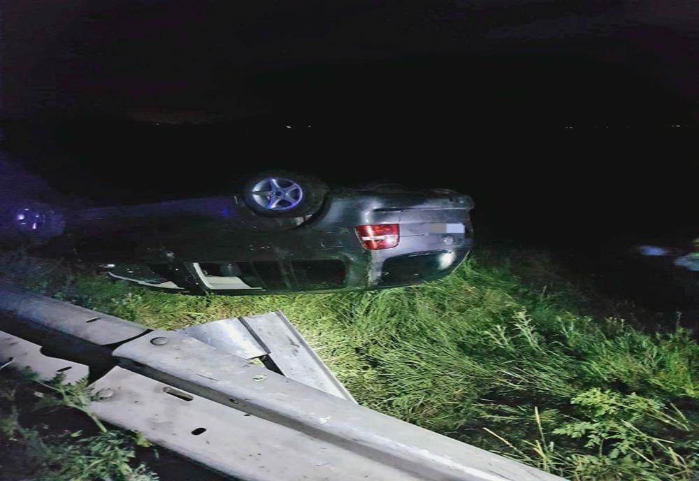 FOTO Accident grav în Ialomița. Doi copii și mama lor la spital