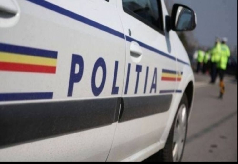 Tânărul care a evadat din arestul poliției Urziceni a terorizat oamenii dintr-o localitate din apropiere