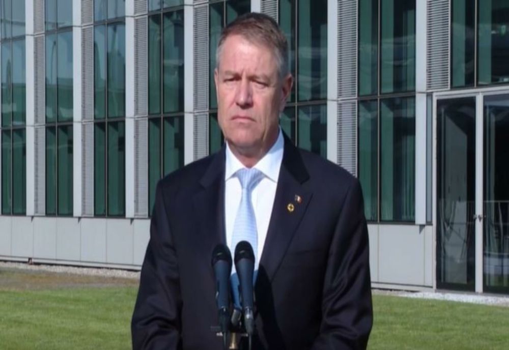 Iohannis, MESAJ de Paștele catolic și Floriile ortodoxe: Să nu îi uităm, în această perioadă, pe semenii noştri greu încercaţi din Ucraina
