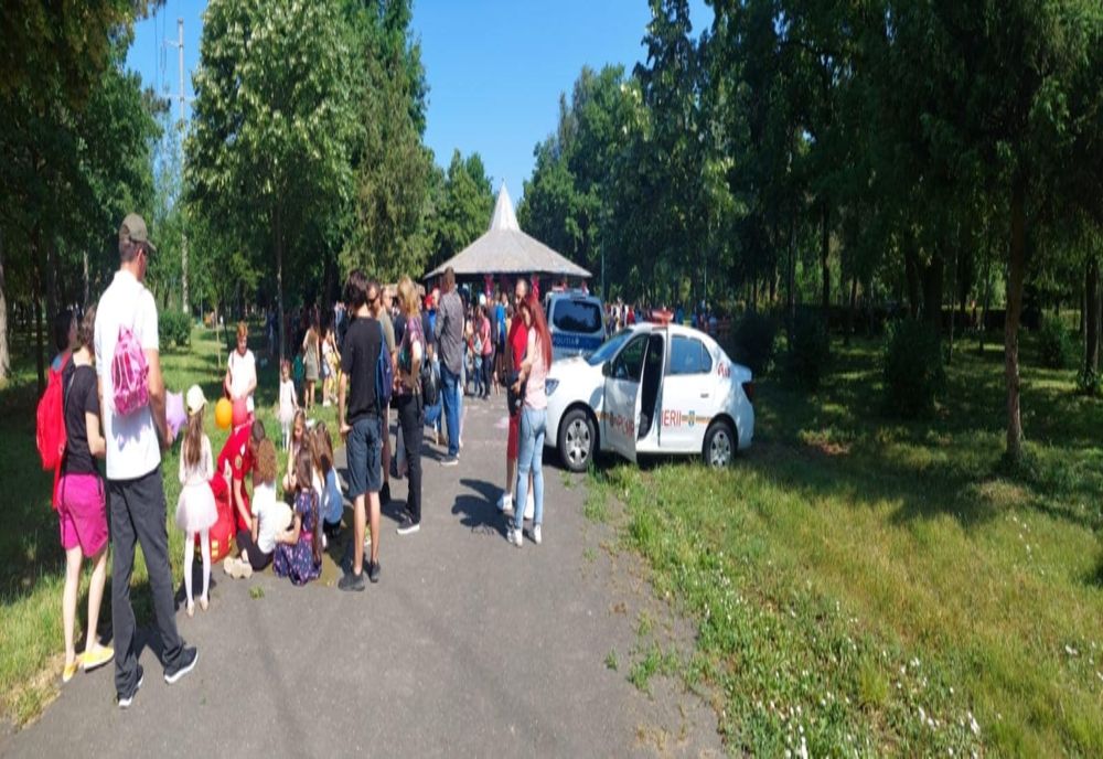 Surprize pregătite de poliţişti, jandarmi şi pompieri cu ocazia zilei de 1 Iunie